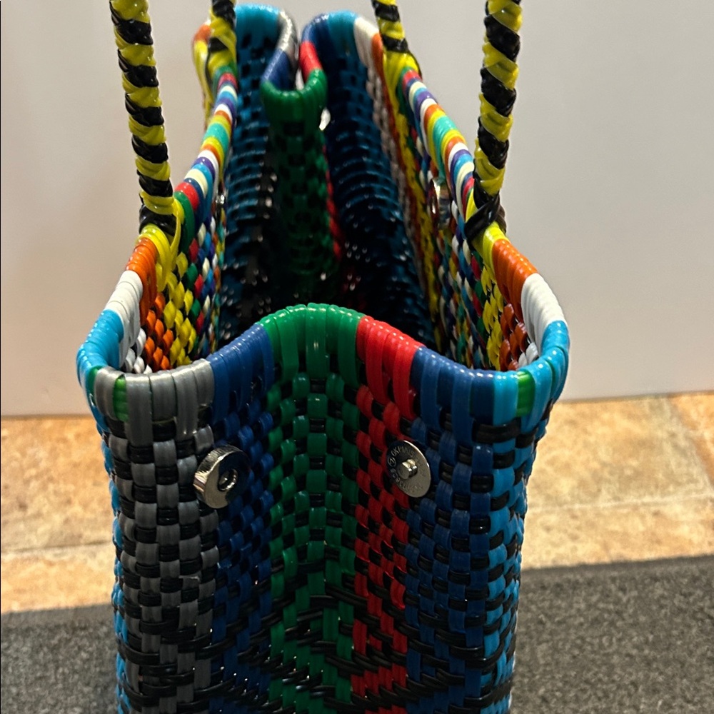 Multicolor Geometric Pattern Tote Bag - Picture 9 of 10